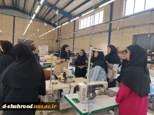 ازدید علمی جمعی از دانشجویان گروه هنر با سرپرستی سرکار خانم منصوره یغمائی 5