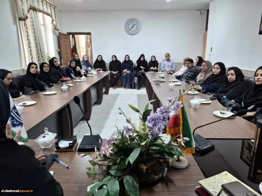 گرامیداشت روز معلم و پاسداشت مقام شامخ استاد در دانشکده ملی مهارت دختران شاهرود 10