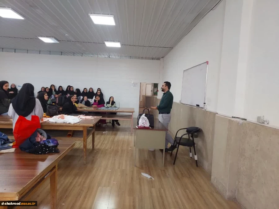 برگزاری پیش رویداد مد و لباس در آموزشکده دختران شاهرود 3