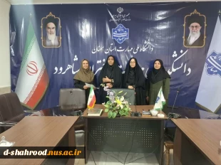 به پاس قدردانی از زحمات مشاورین محترم در برگزاری دوره های آموزشی و جلسات مشاوره ای فشرده در رفع مسائل و مشکلات دانشجویان 3